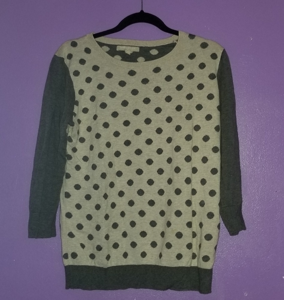Banana Republic soft Sweater  (Large)